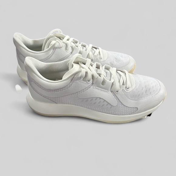 Lululemon-Women's Strong feel Training Shoe white size 7.5 NEW - Picture 9 of 12